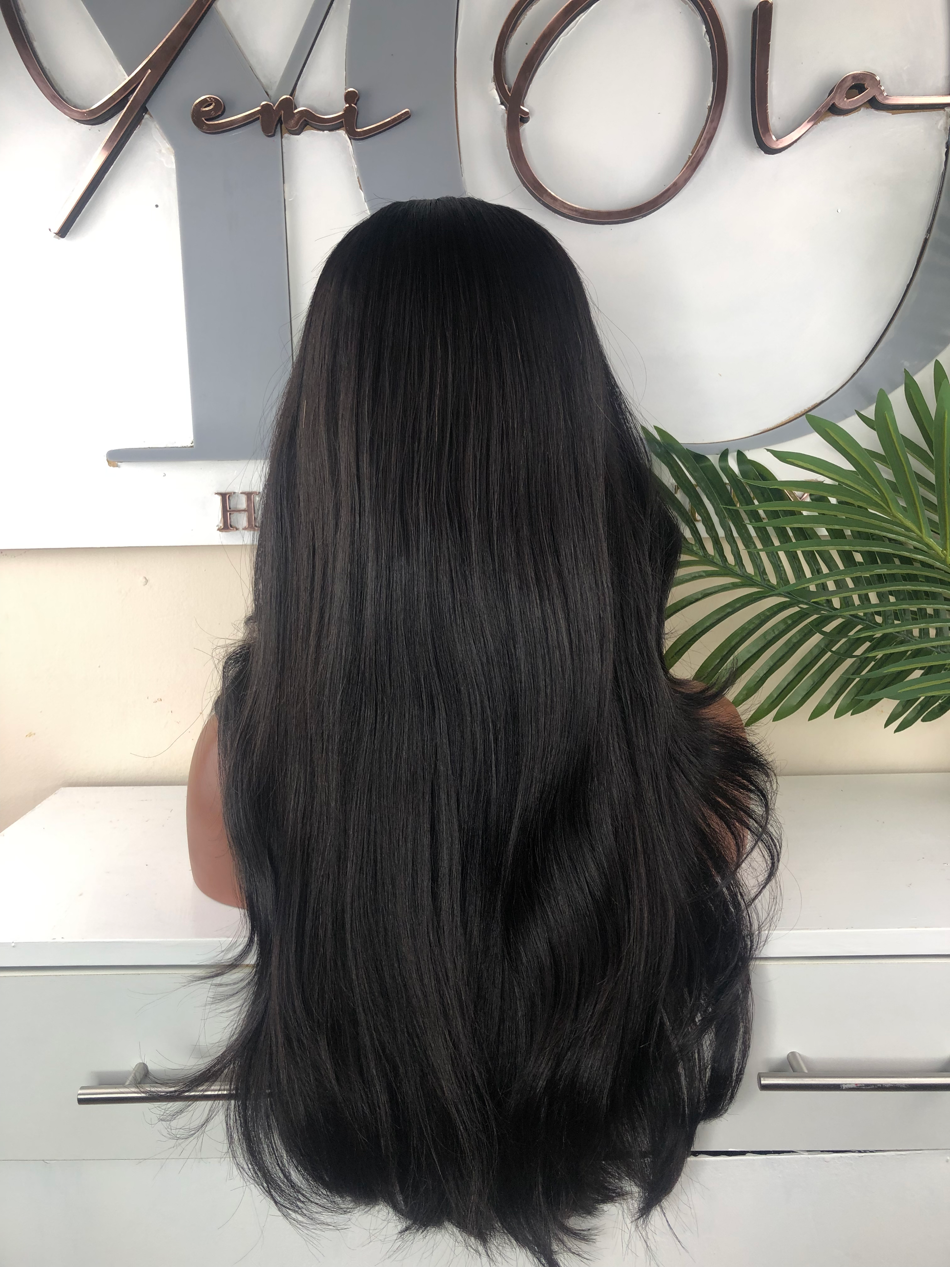 BANGING BRUNETTE image 2